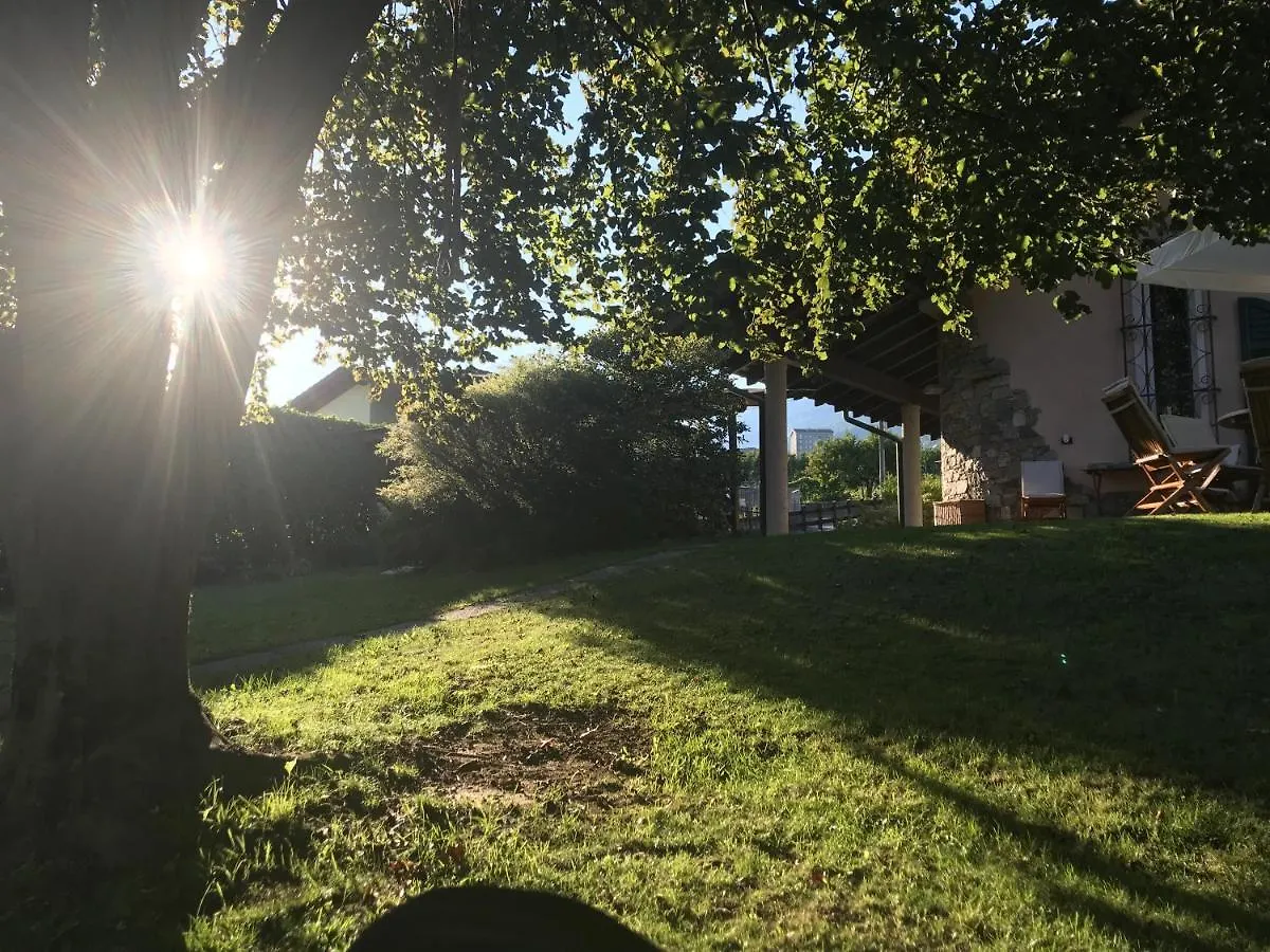 Al Chiar Di Luna B&B Valtellina Chiuro